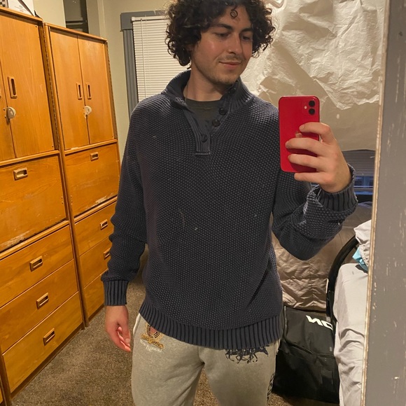 Large Lucky brand men’s blue sweater - Picture 3 of 5